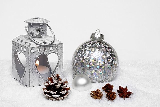 Silver Holiday Decorations